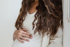 Haine pentru gravide – cand trebuie procurate? Cateva sfaturi pentru a alege corect