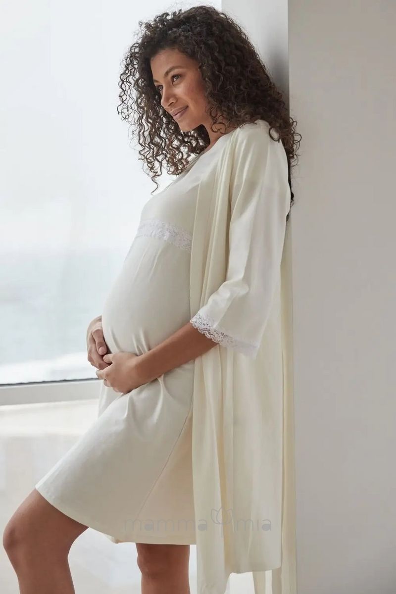 To BE 4299041 Комплект Сорочка Халат для беременных молочный